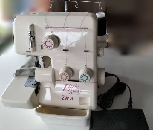 ベビーロック　リトルロッキー LR-3　3本糸ロックミシン (中古)