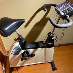 現状品 COMBI(コンビ) AEROBIKE(エアロバイク) EZ102