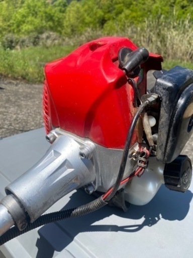ニッカリ刈り払い機