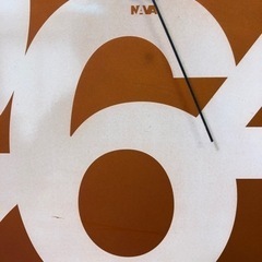 NAVA 壁掛け 時計 デザインの画像