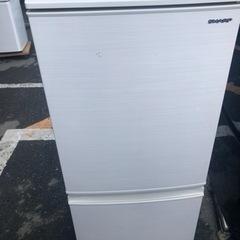 配送可能　2020年式　シャープ SHARP SJ-D14F-W [冷蔵庫 （137L・つけかえどっちもドア） 2ドア ホワイト系]