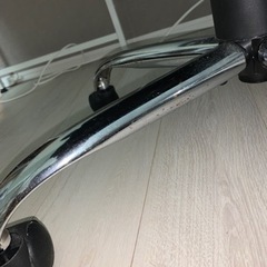 在宅用デスク(ガラス天板) 椅子付きの画像