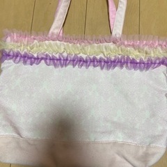 ラプンツェル　フリルトートバッグ　マザーズバッグの画像