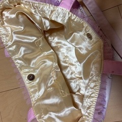 ラプンツェル　フリルトートバッグ　マザーズバッグの画像