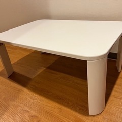 カインズの折りたたみローテーブル