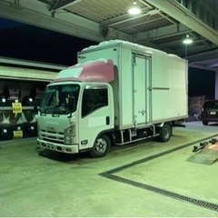エルフ／平成25年式　一時抹消　AT  アイドリングストップ