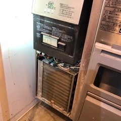 関西害虫駆除センター三重　電話概算　無料 − 三重県