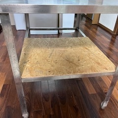 取引きまりました！ステンレス⭐︎オシャレな作業台　業務用の画像