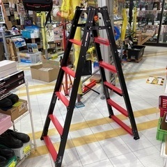 未使用品◇アルミ製 アルインコ/ALINCO 上部操作型 伸縮脚付きはしご兼用脚立 GUD-180　6尺　GAUDI（ガウディ）◇レジITWD71Q303WG