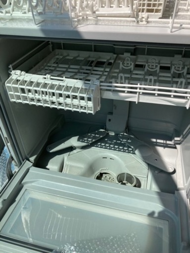 食器洗い機　Panasonic NP-TH2-W