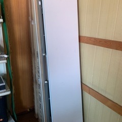 在庫2つ　事務用品　折りたたみテーブル　カラー:アイボリーの画像