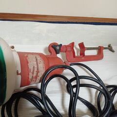 超超激安♦️投光器コード9m70cm♦️300w♦️工事やアウトドア等に♦️コードが長いのでとても明るく便利です♦️普通にお使いになれます♦️かなりお値打ちにお譲り致します♦️おすすめ、お早めにどうぞの画像