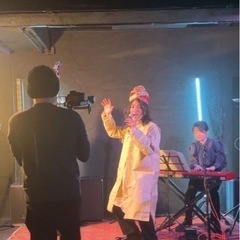 毎週木曜日渋谷　即興演劇、寸劇を音楽と一緒に - バンド