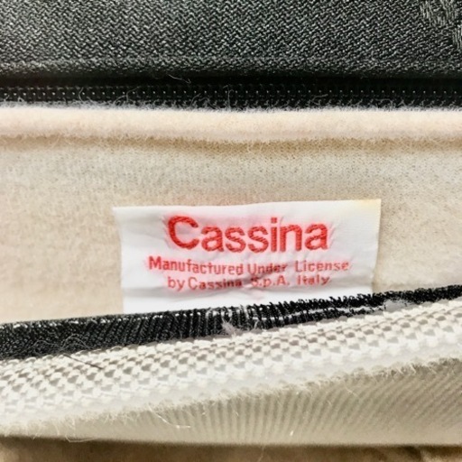 Cassina カッシーナ GRANDANGOLO グランダンゴロ オットマン スツール フランチェスコビンファレ 参考定価22万