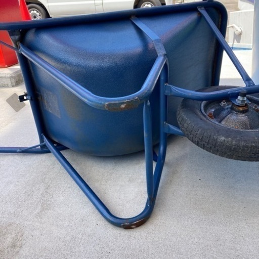 ◇パンクレス一輪車　3才（=75L）深堀◇入口