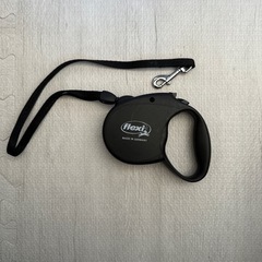 美品　伸びるリード　ペット