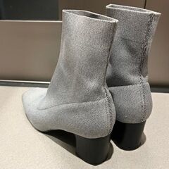 GU　レディース　ストレッチ　ソックスブーツの画像