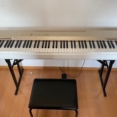 電子ピアノ　CASIO PX-160