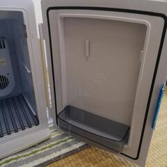 ポータブル冷蔵庫(冷温庫)の画像