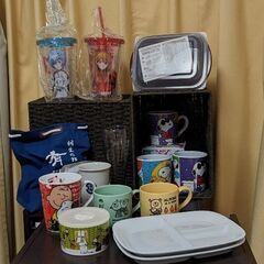 【無料】ウイスキーとワイン、マグカップなどキッチン周りのまとめセットの画像