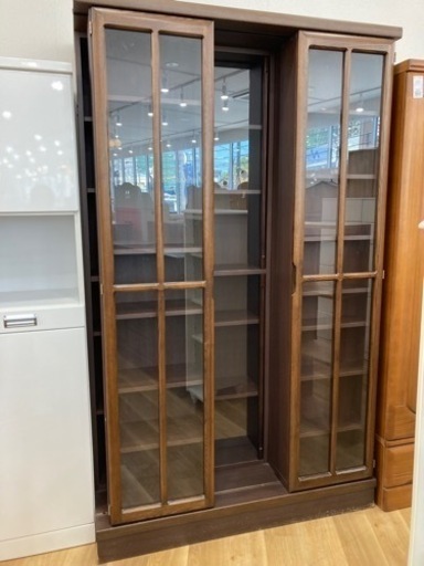 【トレファク高槻店】取りに来られる方限定！スライド式本棚のご紹介！