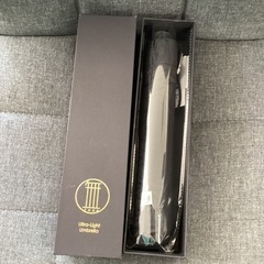 美原店　新品　折りたたみ傘 カーボンファイバー 軽量（157g）大きい 108cm 超大サイズ 折り畳み傘 耐風構造 超撥水 速乾 メンズ レディース 手動開閉 おりたたみ傘 晴雨兼用 携帯便利 男女兼用 梅雨対策の画像