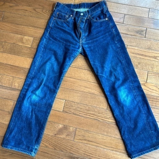 LEVIS   501 （R）140周年記念　ヴィンテージ　BIGＥ