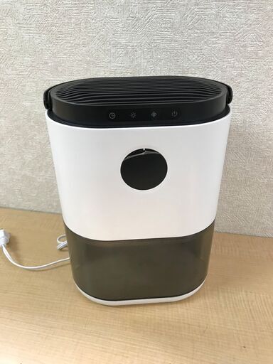 コンパクト除湿機　型番：DH-CS02★02