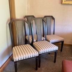 ダイニング椅子