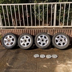 【受け渡し予定者決定】135/65 R13 スタッドレスタイヤ　ホイール付