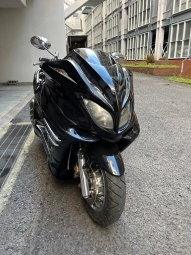 【YAMAHAマジェスティーc】オールブラックフルカスタム　低走行スピーカー2発