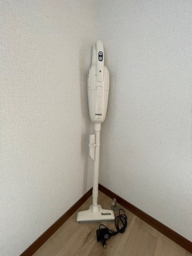 マキタコードレス掃除機 CL105DWN