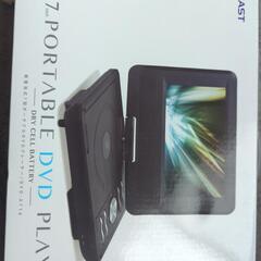 7inch 新品ポ-ダブルDVDプレイヤー 