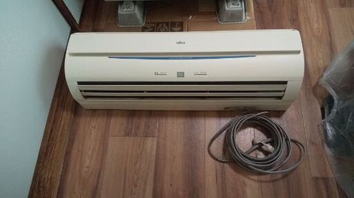 富士通 エアコン AS-E22-W 2006年製