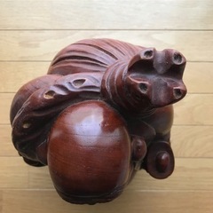 布袋さん　木製　置物の画像