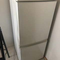 冷凍冷蔵庫の画像