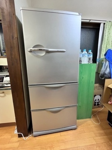 綺麗な冷蔵庫【商談成立】