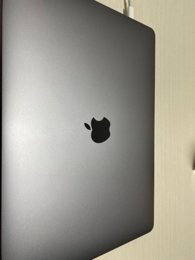 美品　MacBook Pro 512G
