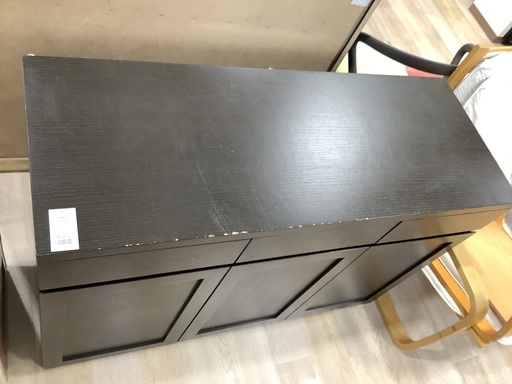 (＊キズ多数)サイドボード　大塚家具　高さ83cm、横幅118cm、縦幅45cm 入荷致しました！
