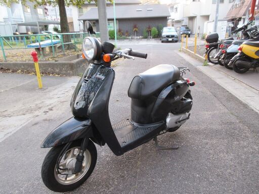 トゥデイ　ブラック　オイル、バッテリー新品　ホンダ　4スト　原付　AF61