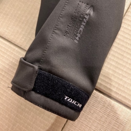 R SタイチジャケットLサイズ