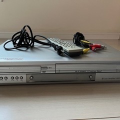 LG DVCR-A500DVDプレーヤー&VHSビデオデッキ