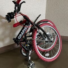 【北見市発】グラフィス GRAPHIS 折りたたみ自転車 PH9NJ00716 6段ギア 22インチ ブラック×レッド (E1587awraY)の画像