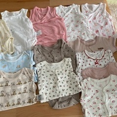【お譲り先決定致しました】70サイズロンパース