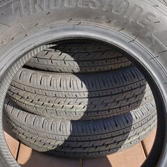 ブリジストン145/80/R12　80/78N 　22年度製造　画像をアップにして確認願います。