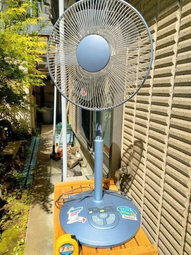 イワタニ　扇風機　サキュレーター　エアコン　マイナスイオン
