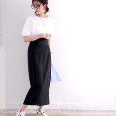 ロングスカート  ブラック　バックスリットの画像