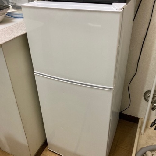 【29日まで】冷蔵庫　118L 冷凍庫　2枚扉　1〜2人暮らし用　ホワイト　扉付け替え可能