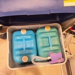 ダイニチファンヒーター　ポリタンクx2  ポリタンクケースの画像