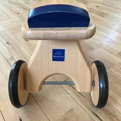 ボーネルンド木製三輪車の画像